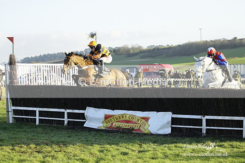 PtP 300122 710 - South Dorset Hunt - Point-to-Point Races 30/01/2022