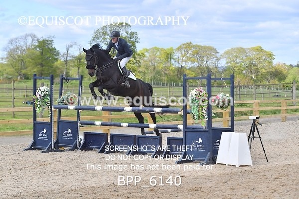 BPP_6140 - CLASS 29 SUN Senior Newcomers/ 1.10m Open