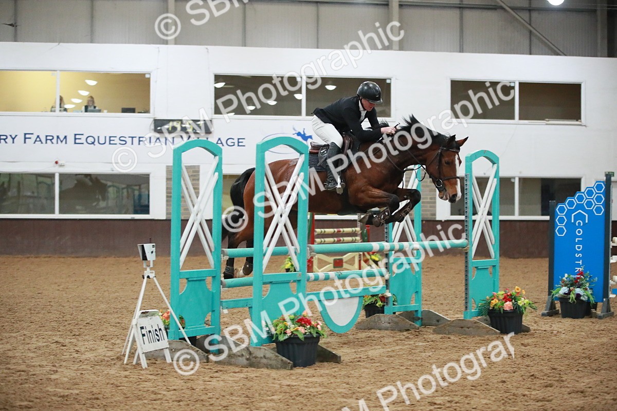 SBM_001209 - Class 4 - Senior Newcomers - 1.10m Open