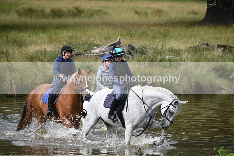 WJ7_1548 - Time at Water 10:48 to 11:13