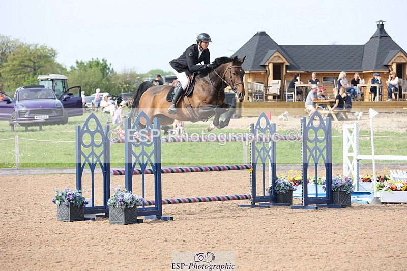 240511A-165147-15064 - Cls 38 National 1.40m Open