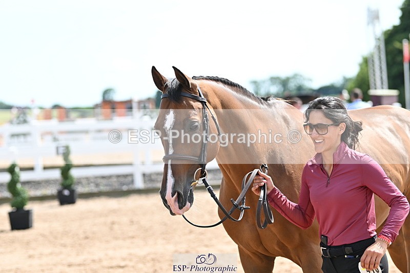 240717A-151029-02611 - Trot Up 3pm to 4pm