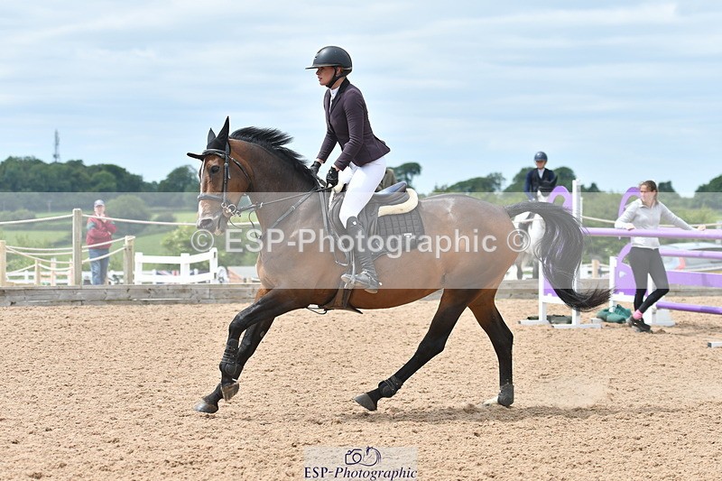 240609A-140323-06004 - Cls 19 Snr Foxhunter and 1.20m Open
