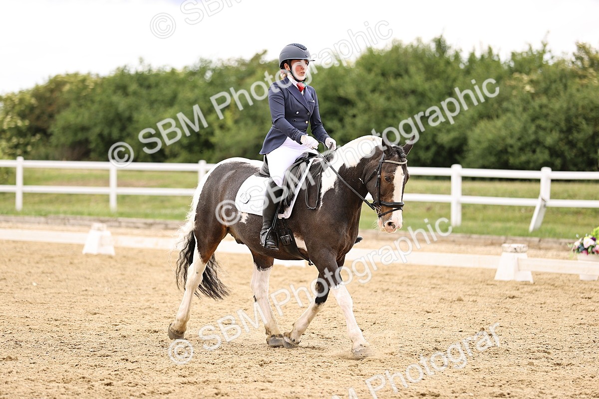 SBM_002130 - Class 2 - Novice 4 - 10.36-11.39