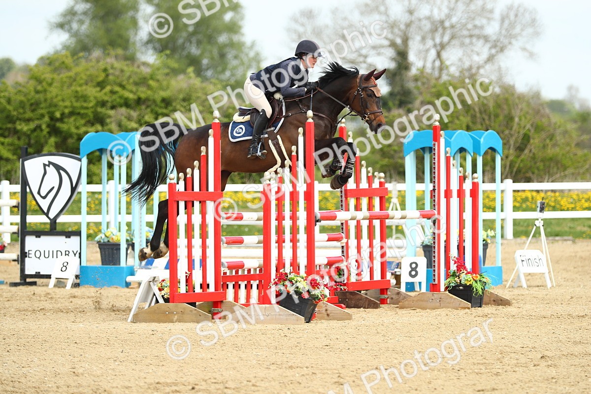 SBM_001220 - Class 4 - Senior Newcomers 1.10m