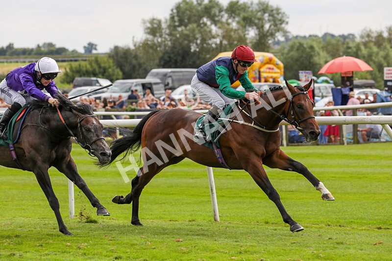 240724-Race 2-Chuti Manika-3319 - Race 2