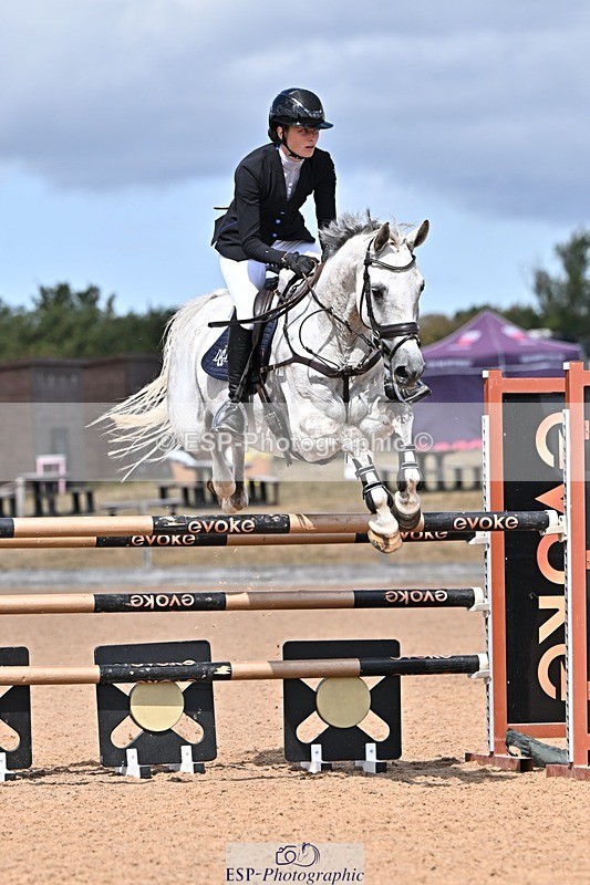 260819-144158-01193 - Cls 6 Foxhunter and 1.20m