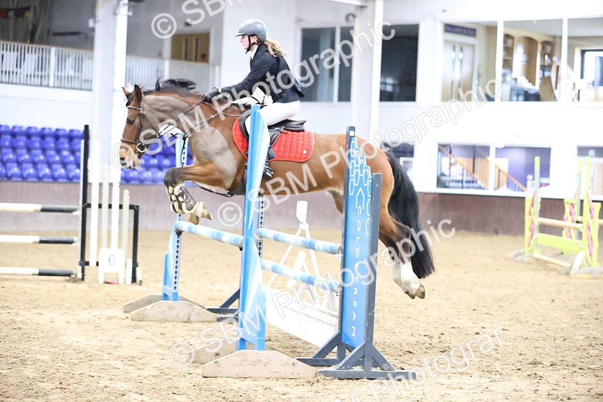 SBM_000860 - Class 4 - Blue Chip Pony Newcomers - 1.00m