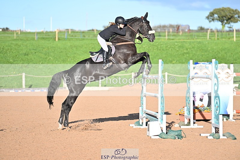 231014A-182230-06576 - Cls 21 National 1.30 & 1.40m Open