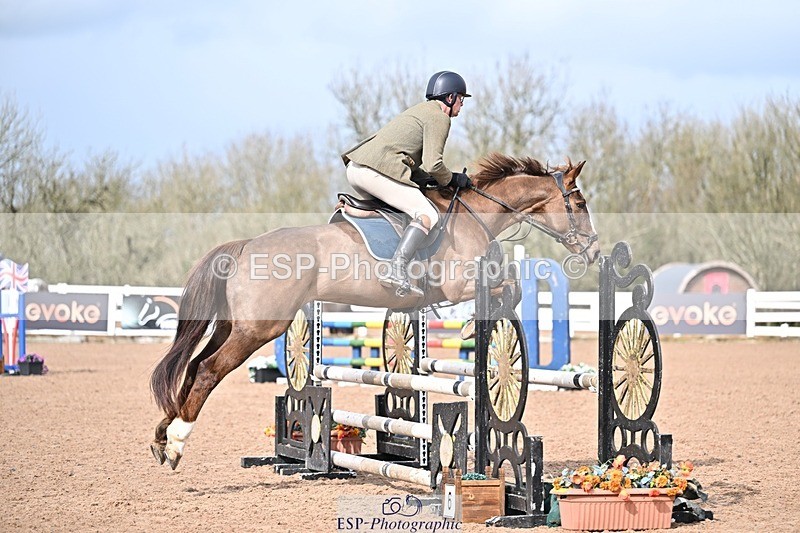 260313-130901-00515 - Cls 10+11 85cm and 95cm Amateur Quali