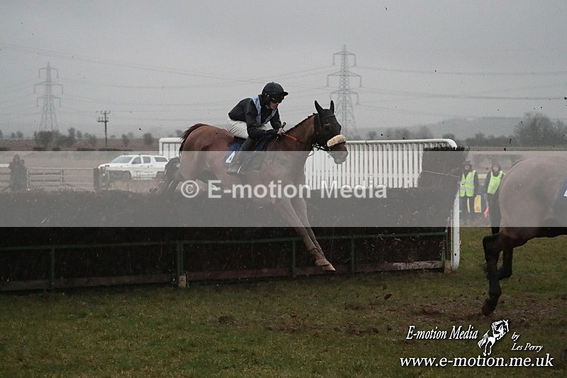 PtP 260125 1252 - Cocklebarrow Point-to-Point racing with the Heythrop Hunt 26/01/25