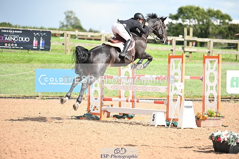 240912A-144320-02237 - Cls 5 National 1.30m Open