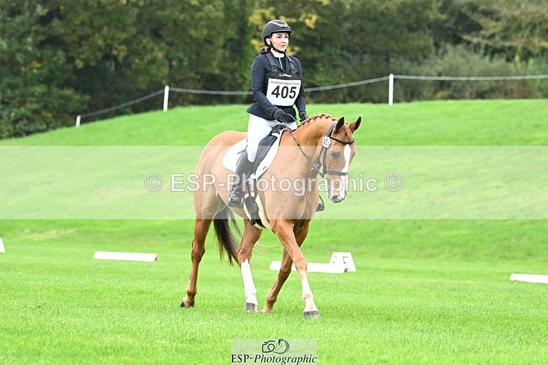 241024-100021-02900 - 405-Lucy.Strong-ON.PLANET.MARS