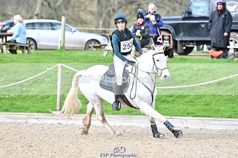 240302-141946-01446 - Cls 3 90-95cm