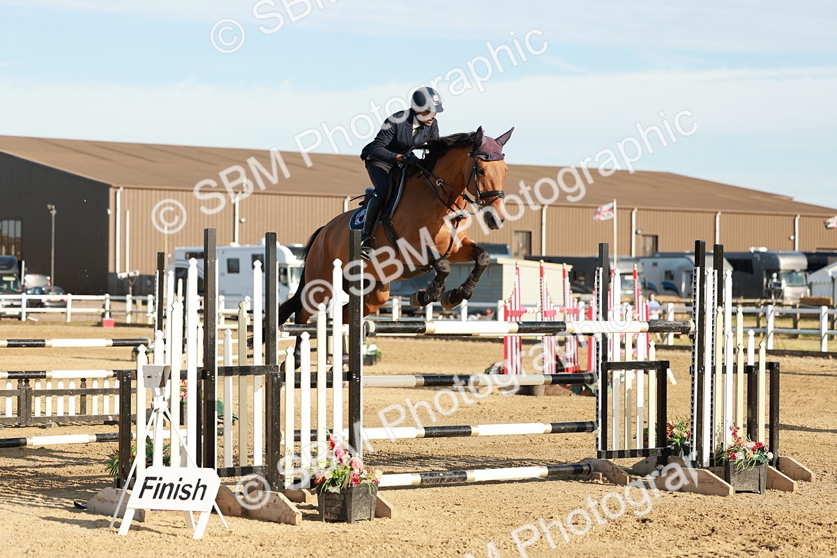 SBM_008914 - Class 6 - National 1.30m 1.40m Open Handicap