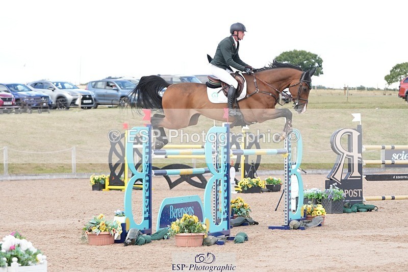 250720-164431-21287 - Cls 4, 3 Star Small Tour