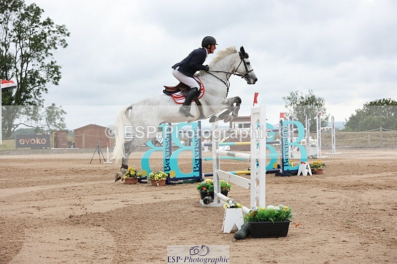 250719-181417-17823 - Cls 7, 3 Star Big Tour Break to End