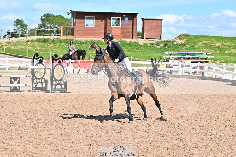 240619A-155420-01037 - Cls 5 Snr Foxhunter and 1.20m Open