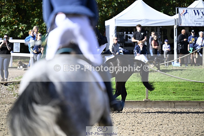 241026-122333-12933 - Presentations CCI 2 Star Long