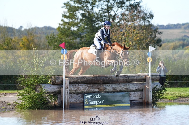 251024A-122113-08730 - B-127-Jessica.McCaldin