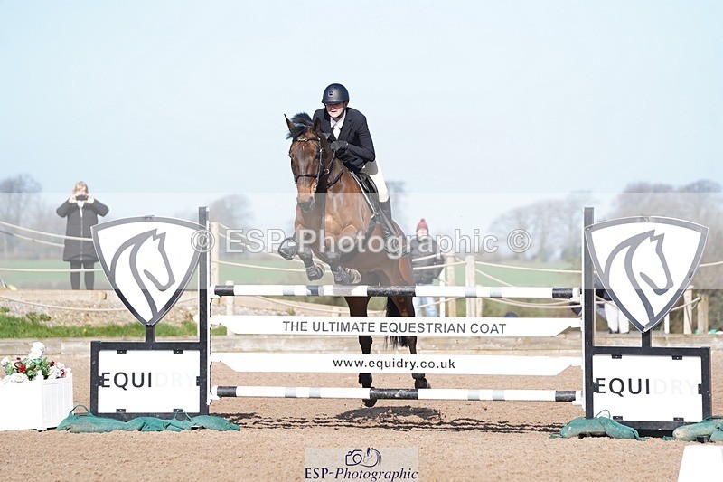 250330-100114-05903 - Cls 25 Snr 1.20m