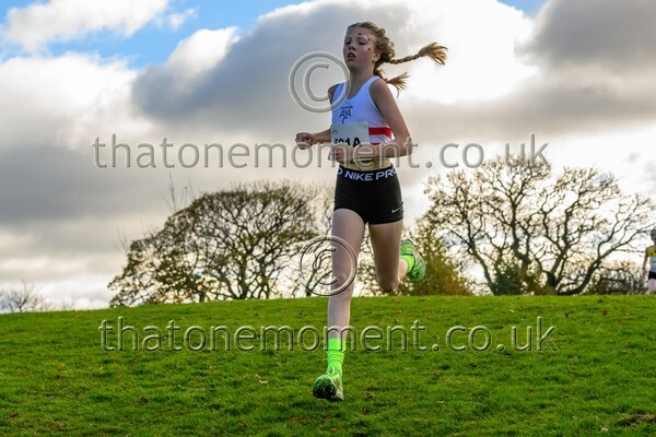 NatRel25-913130 - Young Female Set One