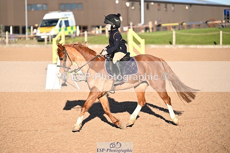 251130-101420-01320 - Cls 18 50cm Clear Round