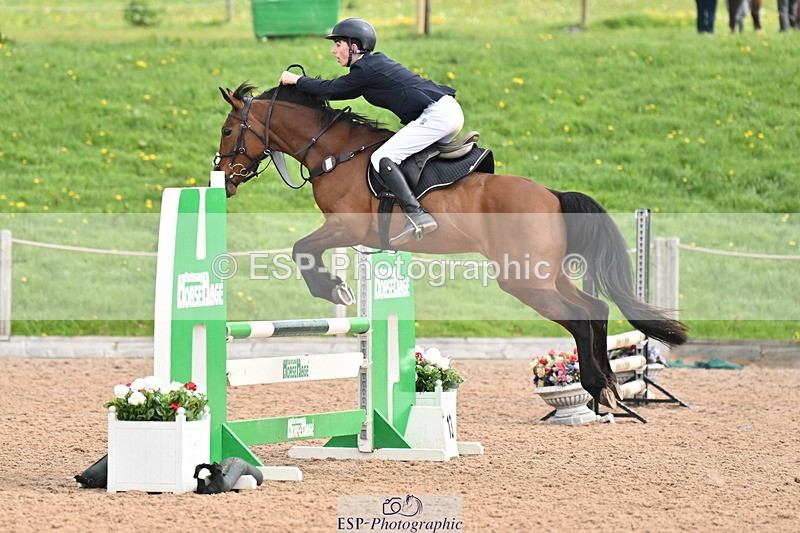 240506A-110048-08364 - Cls 3  Pony Discovery & 90cm Open