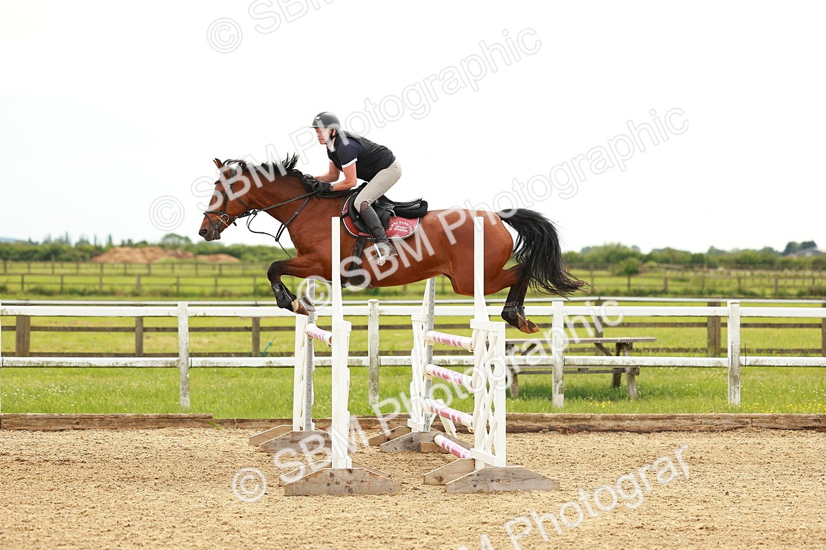 SBM_002178 - Class 4 - Senior Newcomers - 1.10m