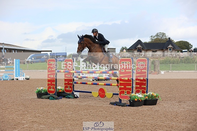 250911-120632-01328 - Cls 3 Snr Foxhunter