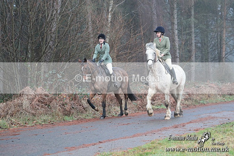 HUPY 261224 408 - Pytchley with Woodland Hunt Boxing Day Meet 26th December 2024