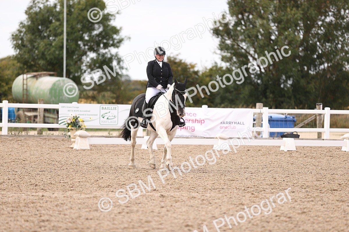 SBM_06006 - Class 37 Novice 5