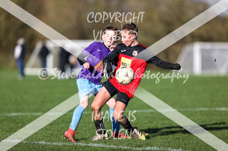 1DX32660 - 2025-11-23 FC Abbey Meads U13 Purple V Highworth Town Junior FC U13 T