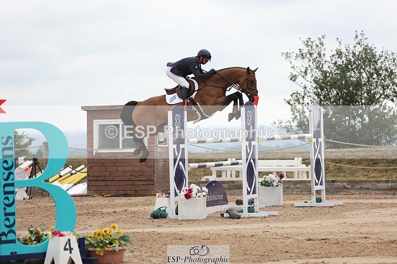 250719-174604-17484 - Cls 7, 3 Star Big Tour Break to End