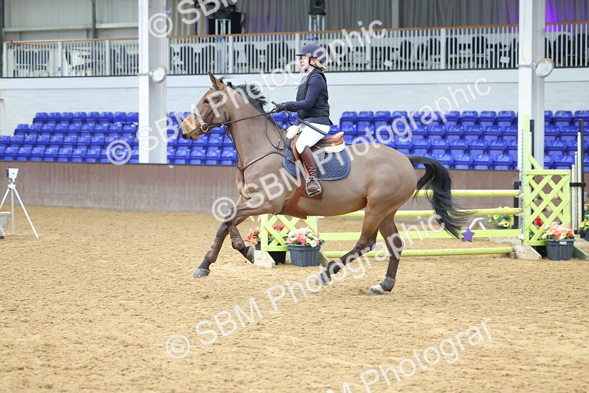 SBM_009709 - Class 20 - Senior British Novice/ 90cm Open - First Round (0.90m)