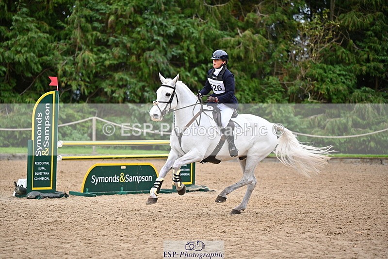 251026A-162937-26794 - G-526-Helen.Hickson