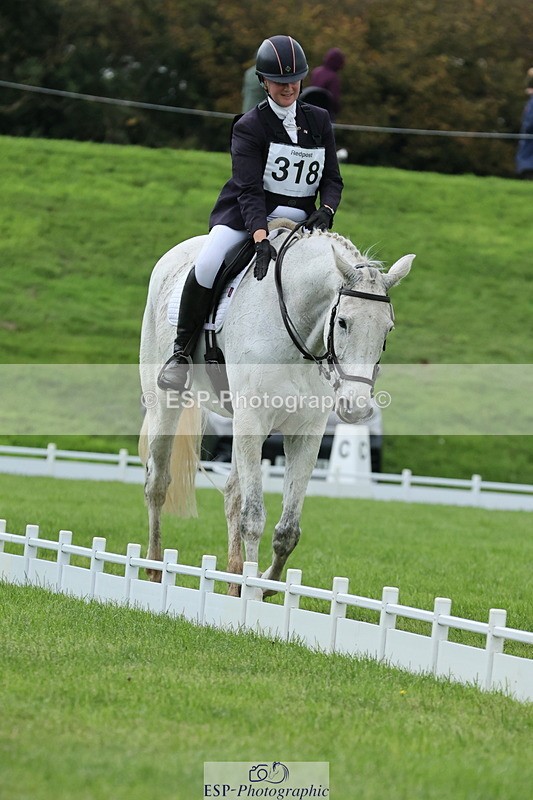 251023A-120011-03462 - D-318-Caroline.Allan