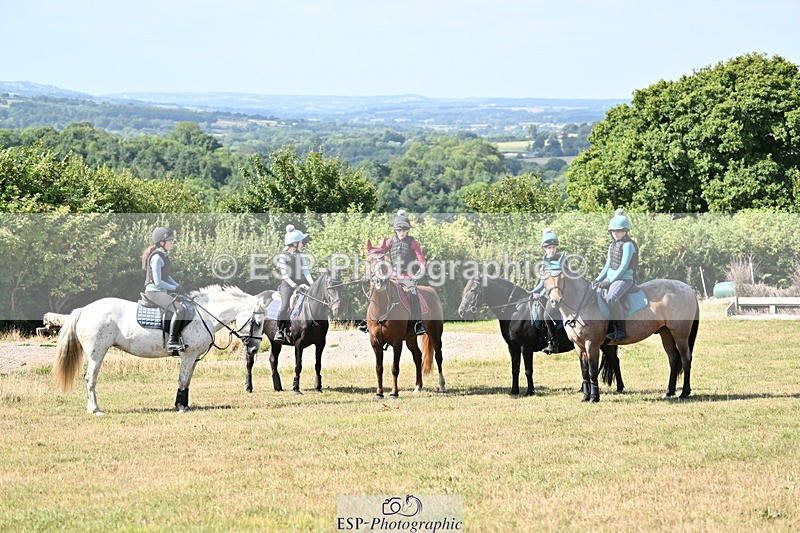 250821B-102804-00125 - Group B - Danielle