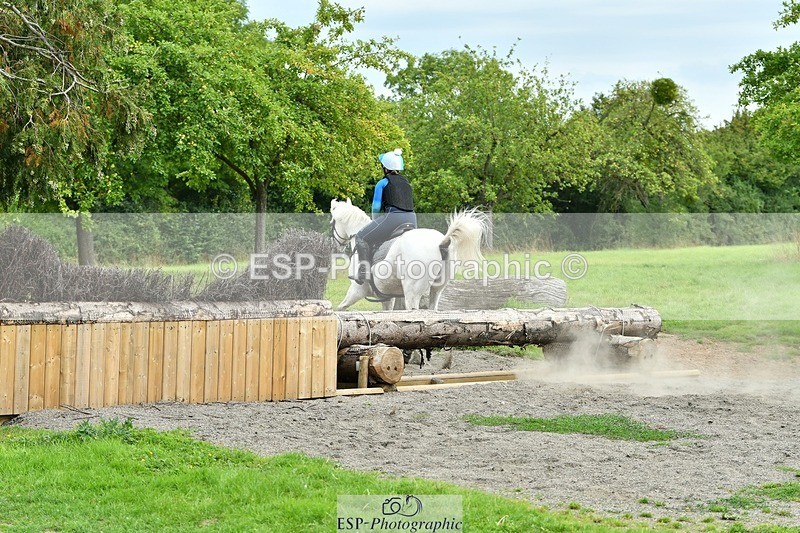 230817-152743-01502 - Theo's 2nd Group - XC