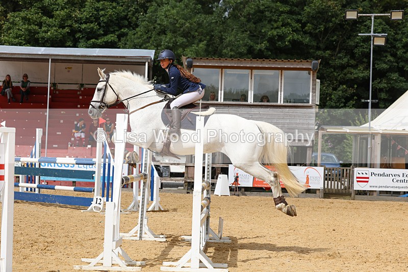 3E7A1802 - Class 14: Senior 1.15m Open