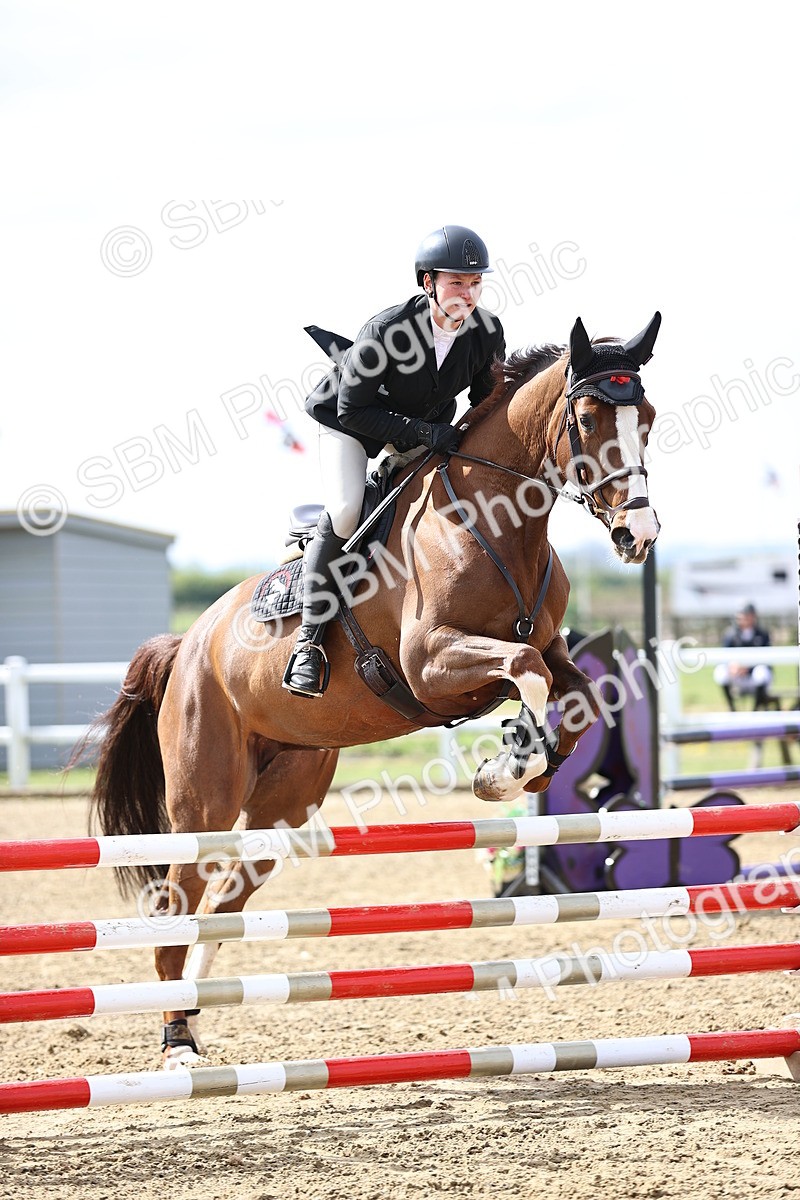 SBM_001701 - Class 9 - Senior British Novice - 90cm