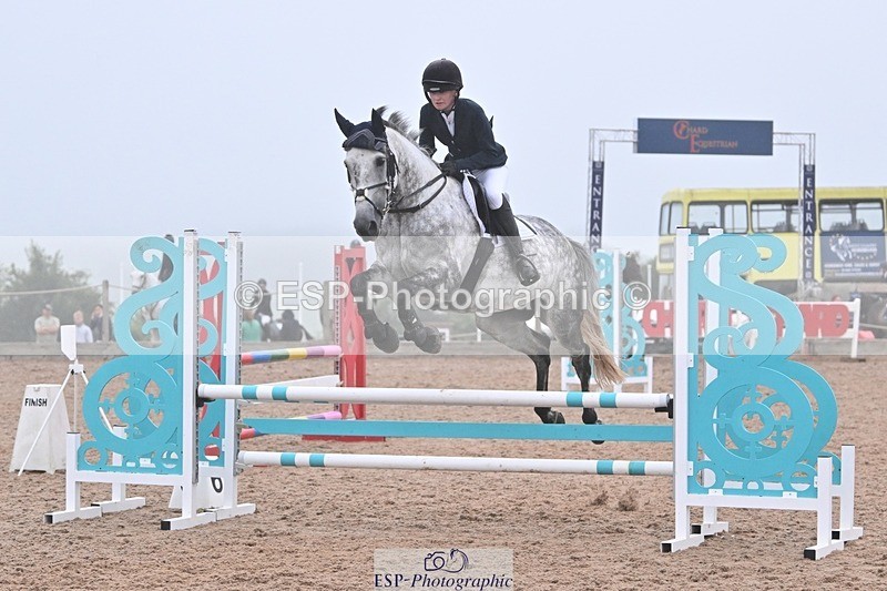 240813-191927-00886 - Classes 7 A&B 90cm