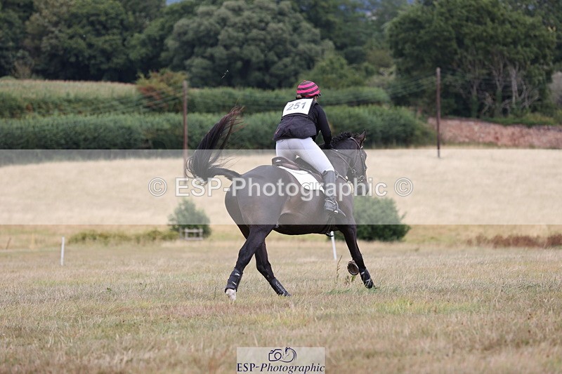 250802A-144241-05098 - F-251-Lizzie.Luxton-SHANNONDALE.LUIGI