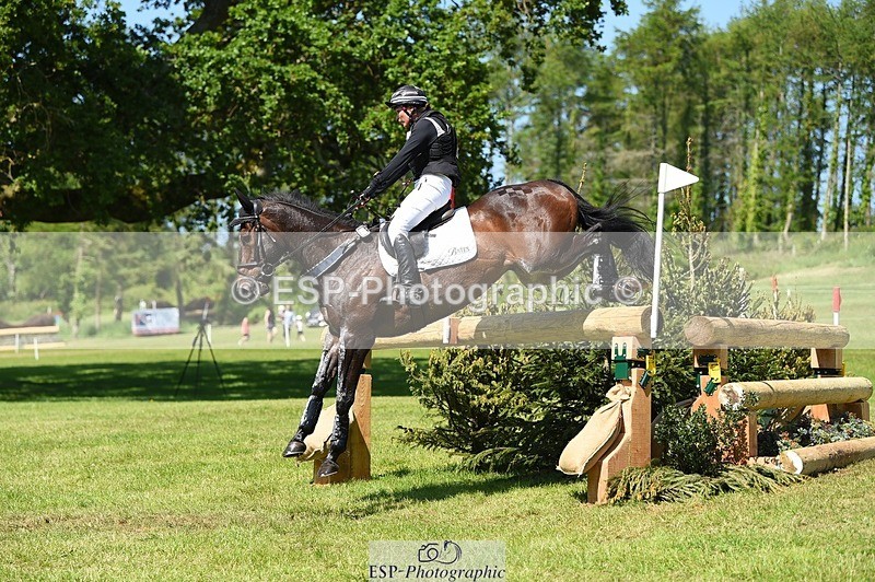 230527-151526-10338 - 353-THE_RIPPER-Bundy_Philpott-XC