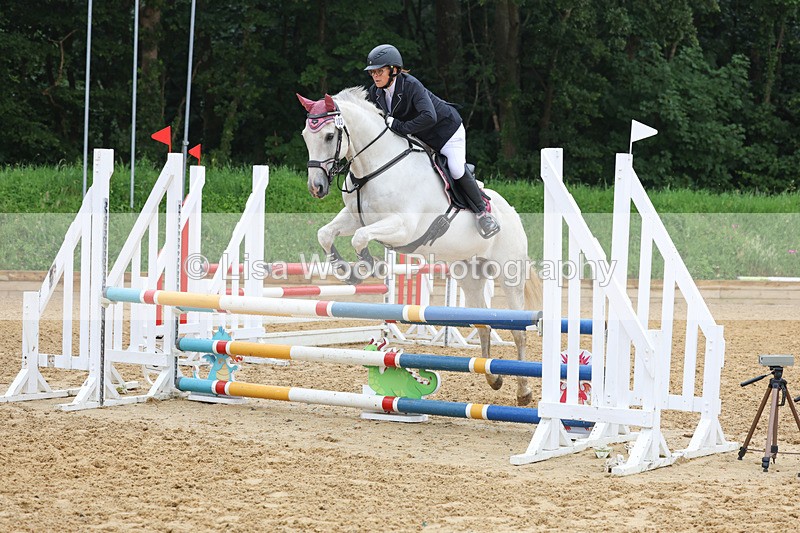 3E7A5532 - Class 4: Senior British Novice/90cm open