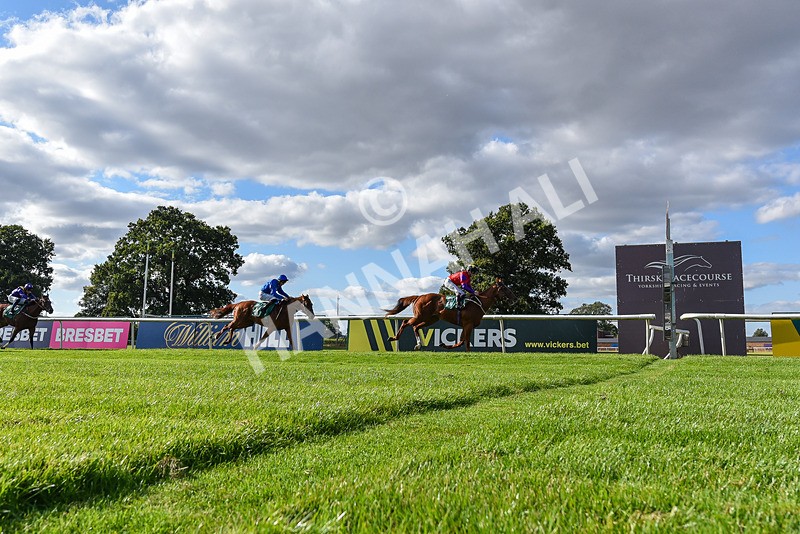 160824-Race 1-Thunder Wonder-3570 - Race 1