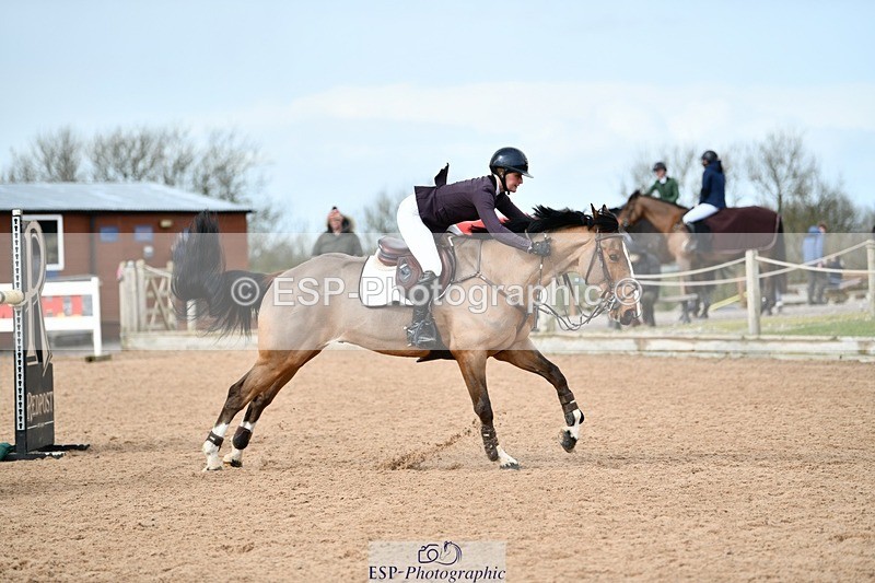 260313-131858-01786 - Cls 3 + 4 Snr Foxhunter and 1.20m Open