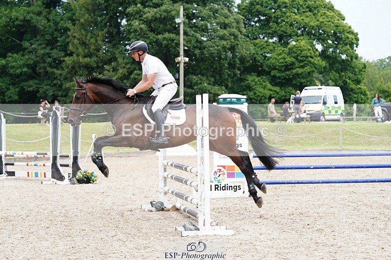 250613A-112930-01402 - Cls 10 British Novice and 90cm Open