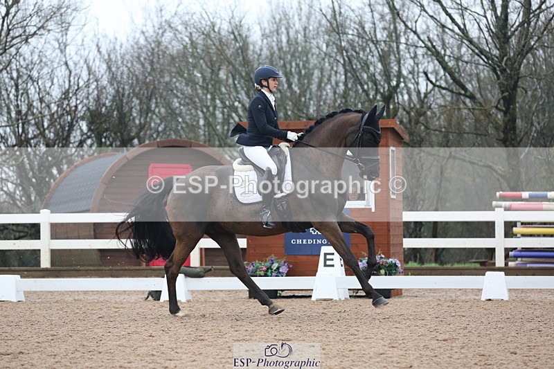 240217A-114106-01841 - 275-Lucy.Pye-La.Vida.loca