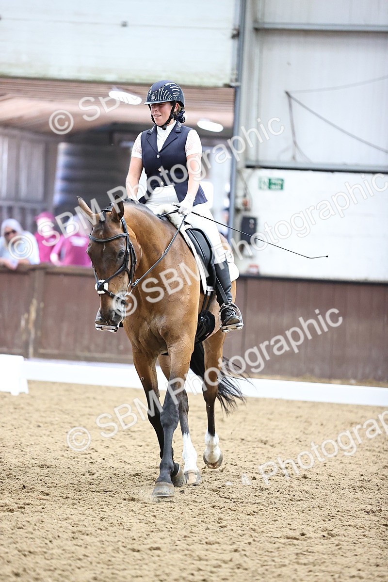 SBM_002022 - Novice 4 - 11.15-13.22
